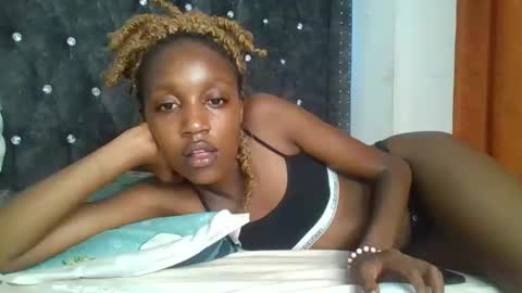 Snapshot of sexy_ebony_nica chatting on 02/07/25, 02:26 sexy_ebony_nica online show from 02/07/25, 02:26