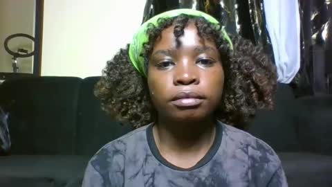 Snapshot of sexy_ebony_princess chatting on 09/14/25, 12:54 Trina online show from 09/14/25, 12:54
