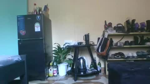 Snapshot of sexy_ebony_princess chatting on 09/28/25, 09:25 Trina online show from 09/28/25, 09:25