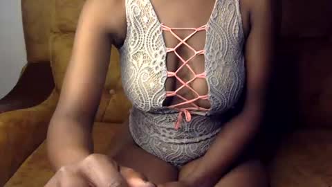 Ellahh online show from 07/22/26, 01:08