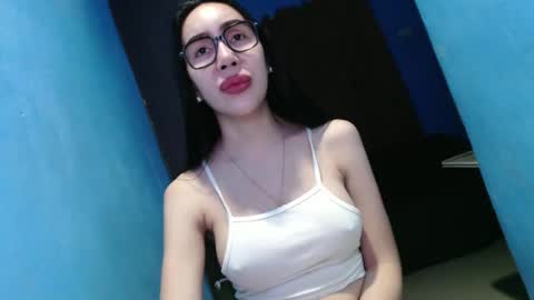 Snapshot of sexy_emily92 chatting on 01/31/26, 07:11 sexy_emily92 online show from 01/31/26, 07:11