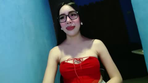 Snapshot of sexy_emily92 chatting on 02/26/26, 10:47 sexy_emily92 online show from 02/26/26, 10:47