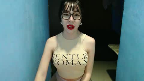 Snapshot of sexy_emily92 chatting on 03/30/26, 12:28 sexy_emily92 online show from 03/30/26, 12:28