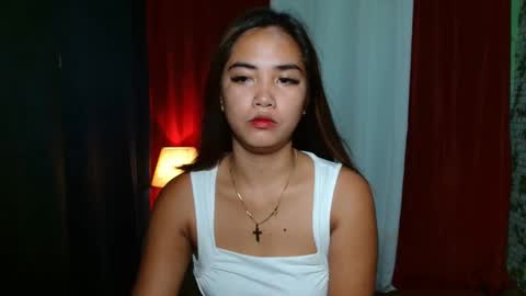 Snapshot of sexy_enya chatting on 11/17/25, 03:45 Enya3 online show from 11/17/25, 03:45