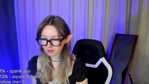 Snapshot of sexy_forest_fairy_ chatting on 11/30/25, 08:40 Forest fairy online show from 11/30/25, 08:40