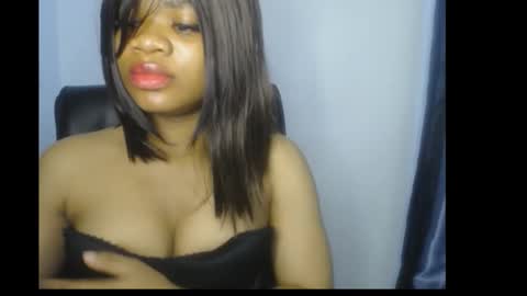 Snapshot of sexy_goddess_pet chatting on 03/13/26, 09:10 Ella online show from 03/13/26, 09:10