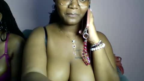 Snapshot of sexy_helle chatting on 04/22/26, 03:46 sexy_helle online show from 04/22/26, 03:46