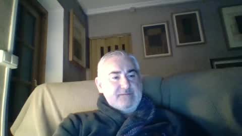 Antonio online show from 01/20/25, 07:04