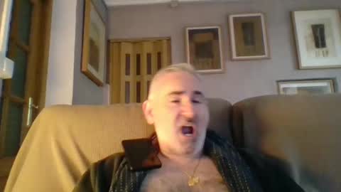 Antonio online show from 03/05/25, 01:39