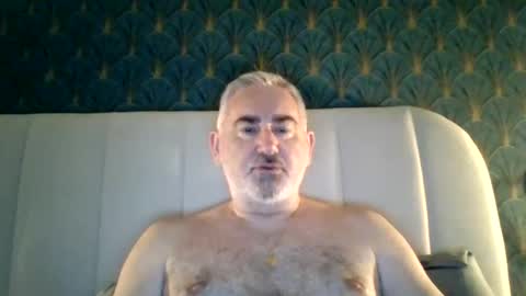 Antonio online show from 06/05/26, 06:52