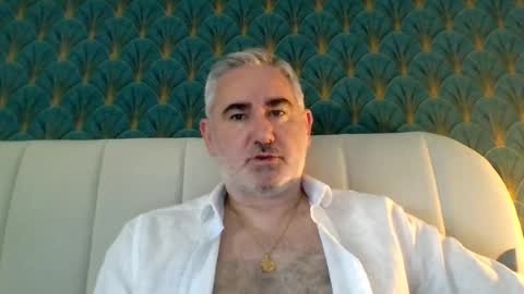 Antonio online show from 06/24/26, 06:23