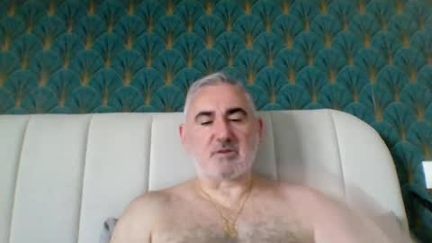 Antonio online show from 08/02/26, 06:17