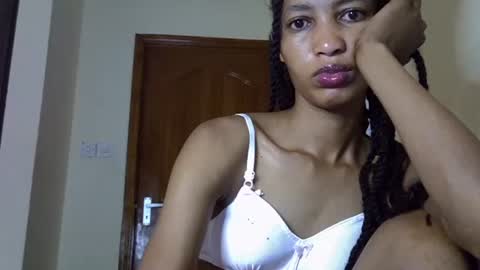 Snapshot of sexy_janny chatting on 11/06/25, 01:50 Janny online show from 11/06/25, 01:50