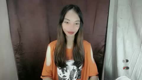 Snapshot of sexy_jeann chatting on 11/24/25, 11:26 Shane online show from 11/24/25, 11:26