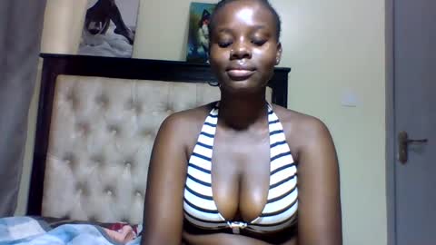 sexy online show from 03/11/25, 07:04