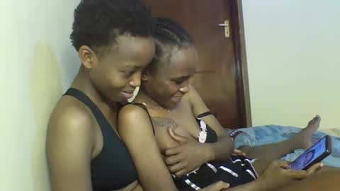 Snapshot of sexy_kaly chatting on 09/23/25, 12:46 Sexy kaly online show from 09/23/25, 12:46