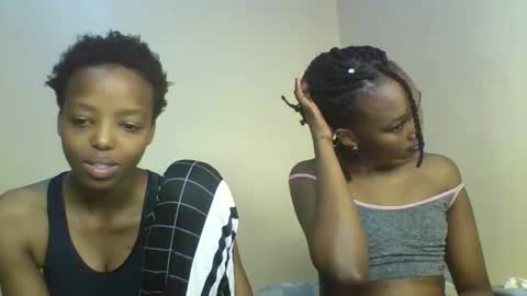 Snapshot of sexy_kaly chatting on 10/06/25, 09:45 Sexy kaly online show from 10/06/25, 09:45