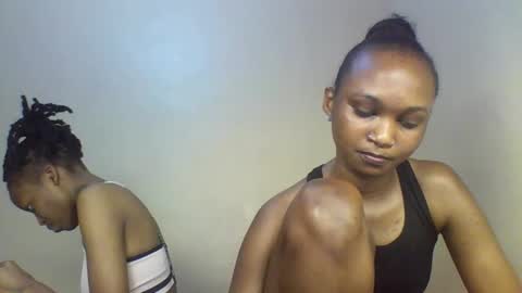 Snapshot of sexy_kaly chatting on 11/08/25, 12:49 Sexy kaly online show from 11/08/25, 12:49