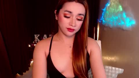 Kathy online show from 11/01/25, 02:13