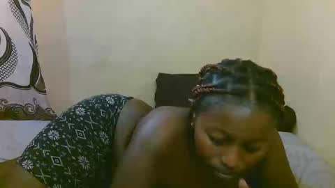 sexy_latasha online show from 09/16/25, 07:53