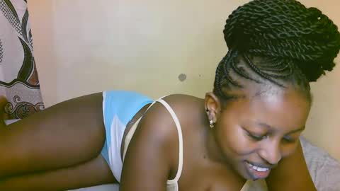 sexy_latasha online show from 10/14/25, 02:34