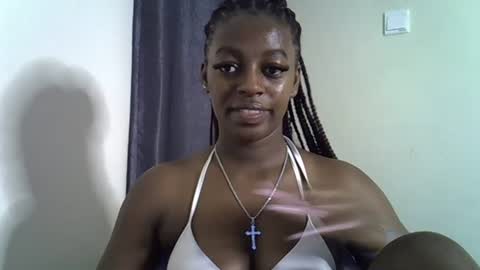 Linda online show from 07/11/26, 02:42