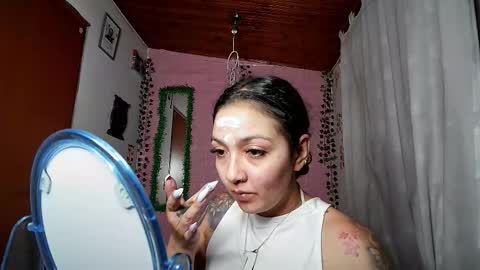 sexy lolas online show from 09/11/25, 04:56