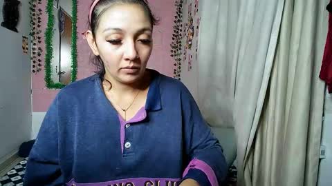 sexy lolas online show from 10/01/25, 02:39