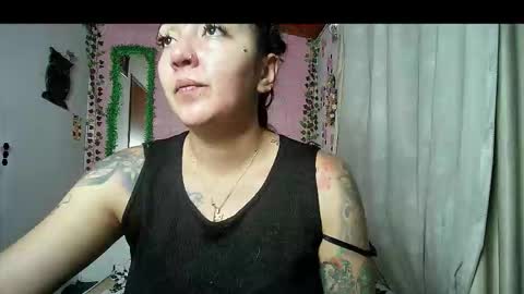 sexy lolas online show from 01/19/26, 12:58