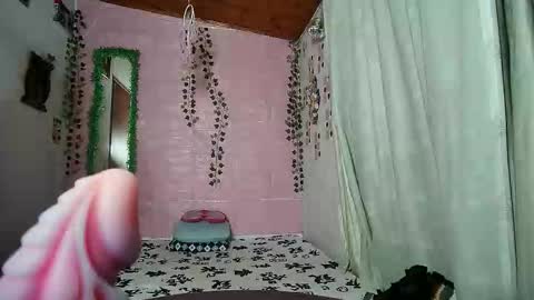 sexy lolas online show from 03/02/26, 07:15