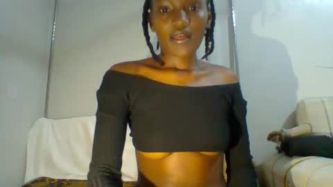 Snapshot of sexy_lucy012 chatting on 01/21/25, 11:34 sexy_lucy012 online show from 01/21/25, 11:34