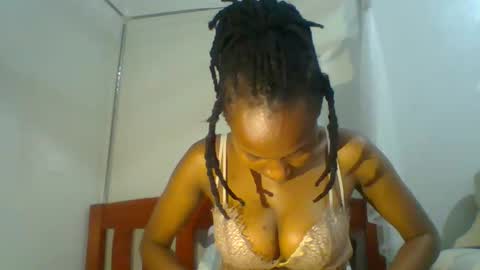 Snapshot of sexy_lucy012 chatting on 01/26/25, 06:37 sexy_lucy012 online show from 01/26/25, 06:37