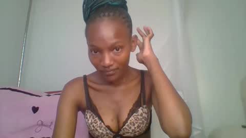 Snapshot of sexy_lucy012 chatting on 02/11/25, 10:48 sexy_lucy012 online show from 02/11/25, 10:48