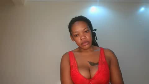 sexy_lyna online show from 04/30/26, 03:02