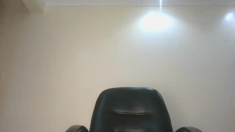 sexy_lyna online show from 05/06/26, 12:32