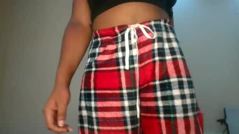 sexy_lyna online show from 06/24/26, 04:33