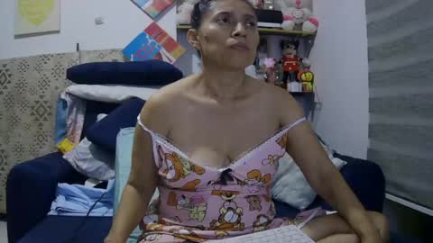 Mary online show from 06/17/26, 03:53