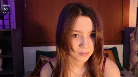 Snapshot of sexy_me_bb chatting on 05/03/26, 05:30 Alison online show from 05/03/26, 05:30