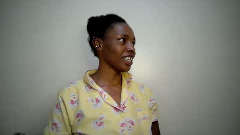 Snapshot of sexy_muna2 chatting on 03/18/26, 12:30 sexy_muna2 online show from 03/18/26, 12:30