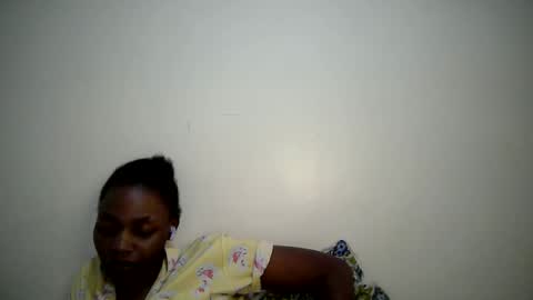 Snapshot of sexy_muna2 chatting on 03/19/26, 12:36 sexy_muna2 online show from 03/19/26, 12:36