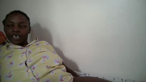 Snapshot of sexy_muna2 chatting on 05/01/26, 12:21 sexy_muna2 online show from 05/01/26, 12:21