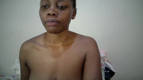 Snapshot of sexy_muna2 chatting on 05/23/26, 10:14 sexy_muna2 online show from 05/23/26, 10:14