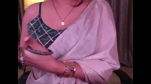 myra online show from 11/17/25, 04:29