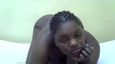 sexy_naila2 online show from 05/19/26, 09:54