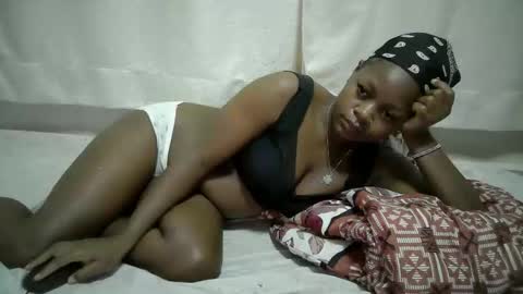 Snapshot of sexy_nanah chatting on 06/02/26, 04:36 sexy_nanah online show from 06/02/26, 04:36