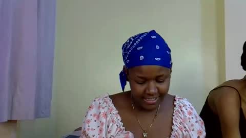 Snapshot of sexy_narohah chatting on 09/21/25, 04:41 Narohah online show from 09/21/25, 04:41