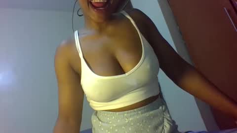 natallie online show from 01/01/25, 08:56