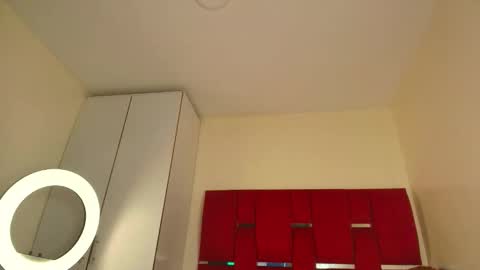 Snapshot of sexy_nicole_ricutty chatting on 12/04/25, 05:54 sexy_nicole_ricutty online show from 12/04/25, 05:54