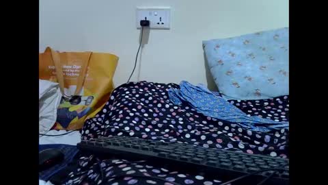 Princess online show from 02/24/25, 10:48