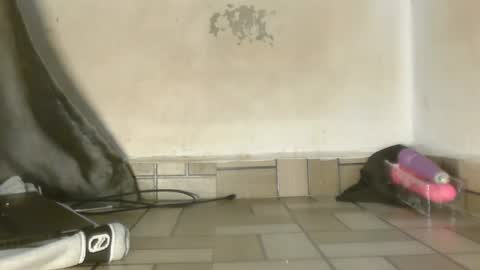 sexy_petitqueen online show from 05/01/26, 04:39